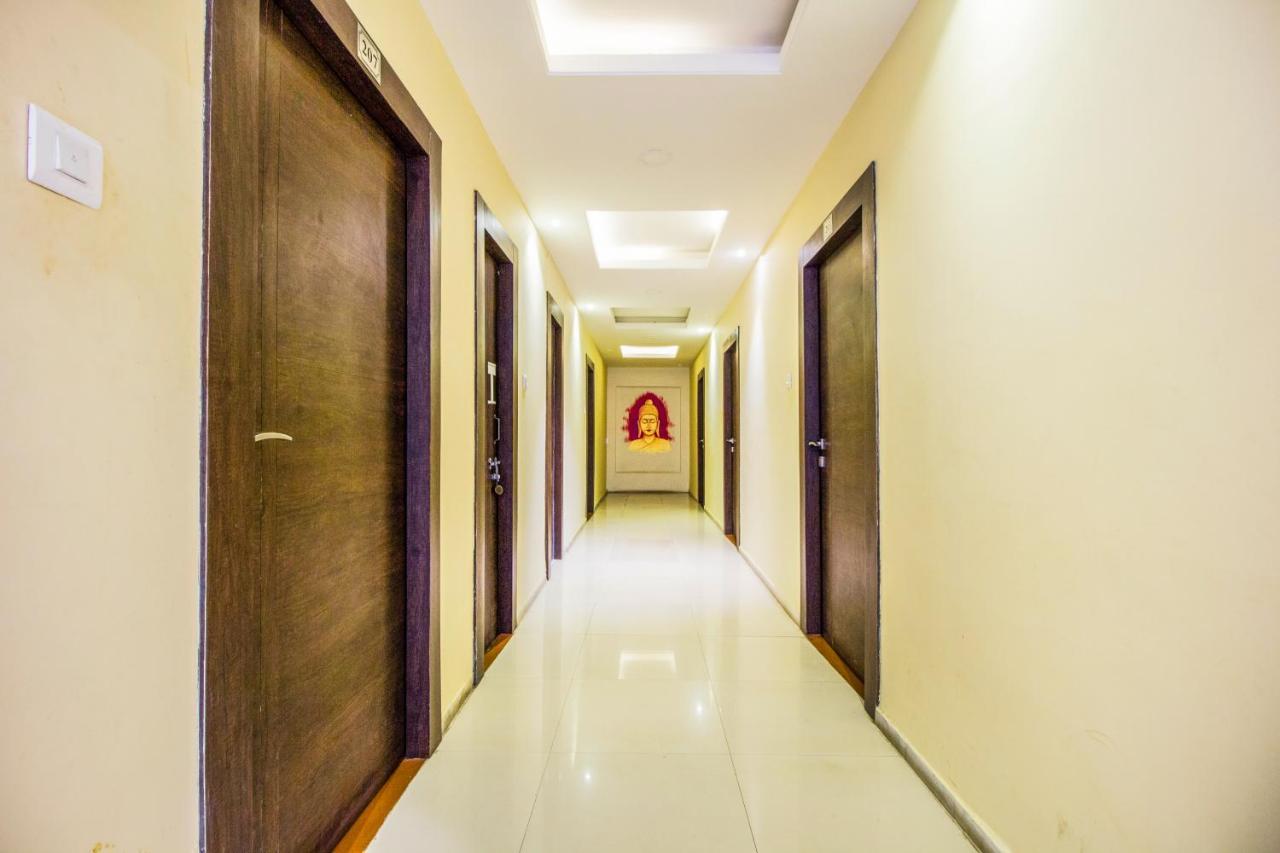 Fabhotel Damanis Ashok Nagar Udaipur Buitenkant foto